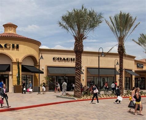 gucci premium outlet store locations